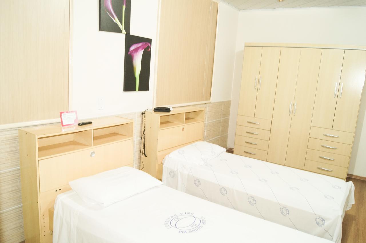 Cumbipar King Hotel Гуарульюс Экстерьер фото