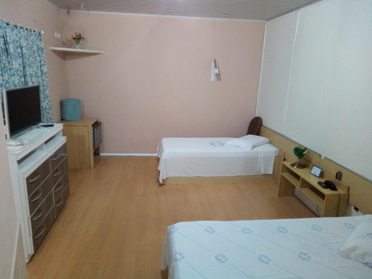 Cumbipar King Hotel Гуарульюс Экстерьер фото